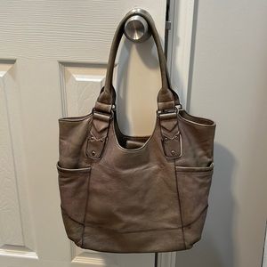 B. Makowsky purse.
